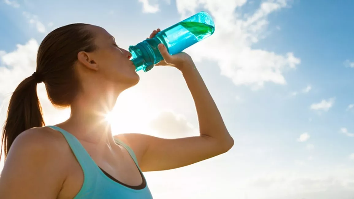 12 Motivos para Você Beber Mais Água